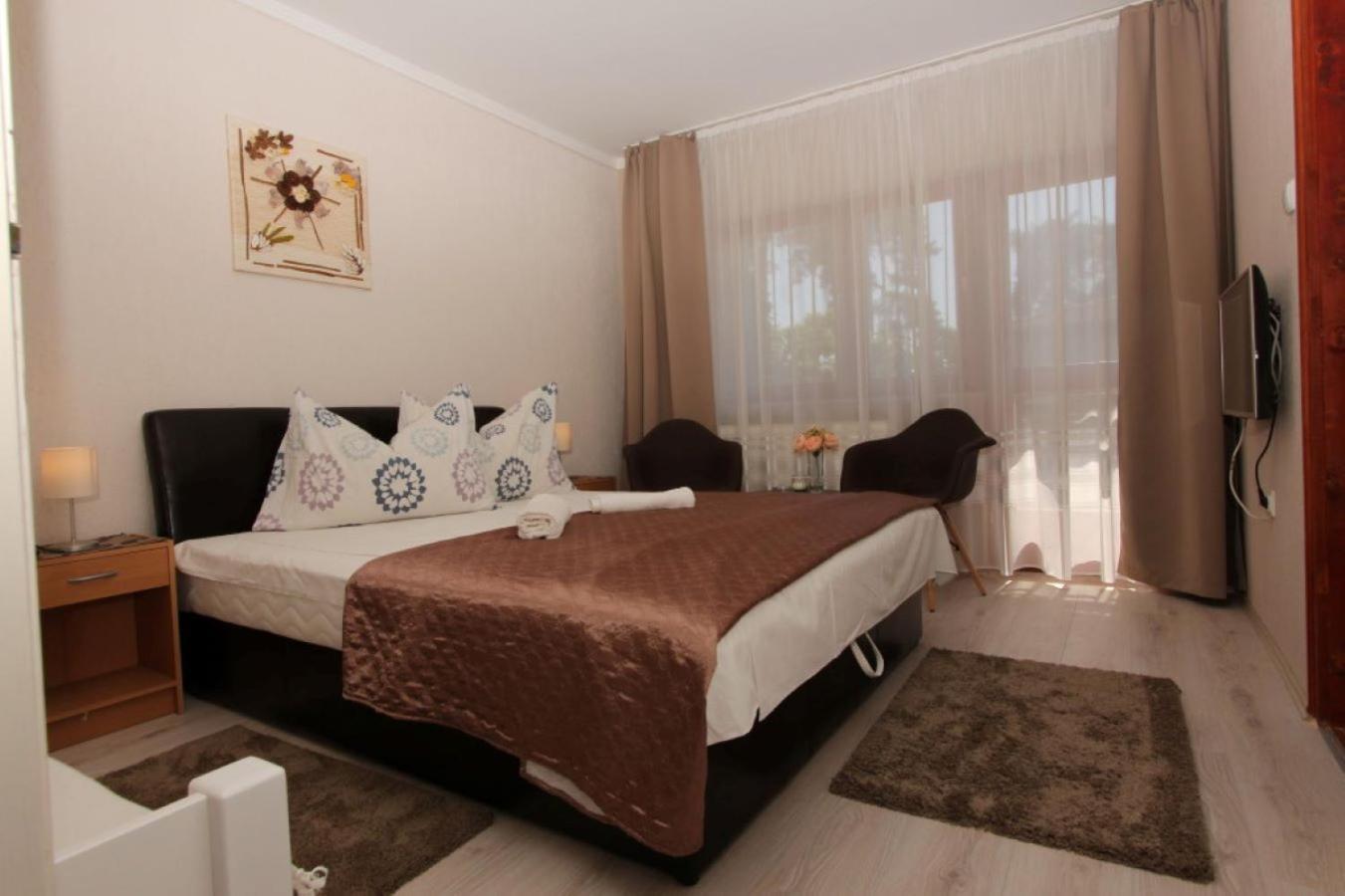 Ariel Apartmanok Шиофок Экстерьер фото
